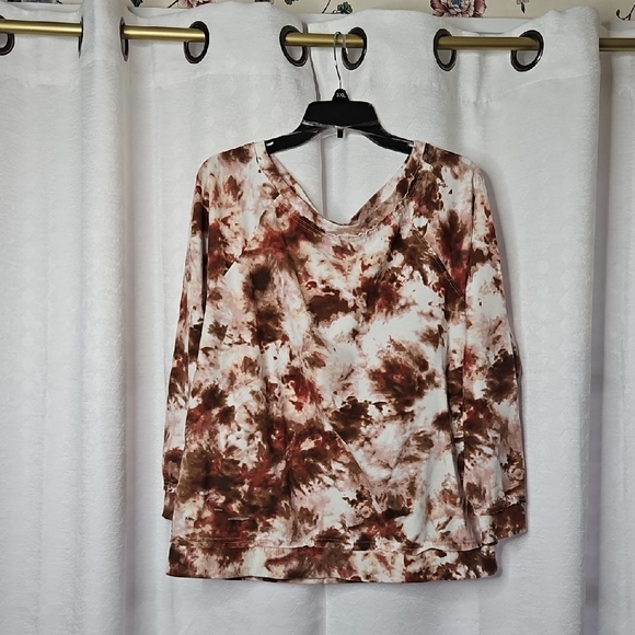 Cato Tops - Cato  Tie Dye Pattern With Distressed Bottom